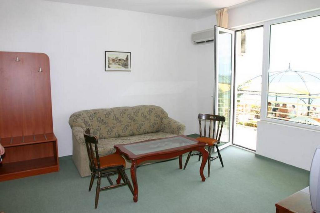 Harmony Beach Family Hotel Νεσέμπαρ Δωμάτιο φωτογραφία